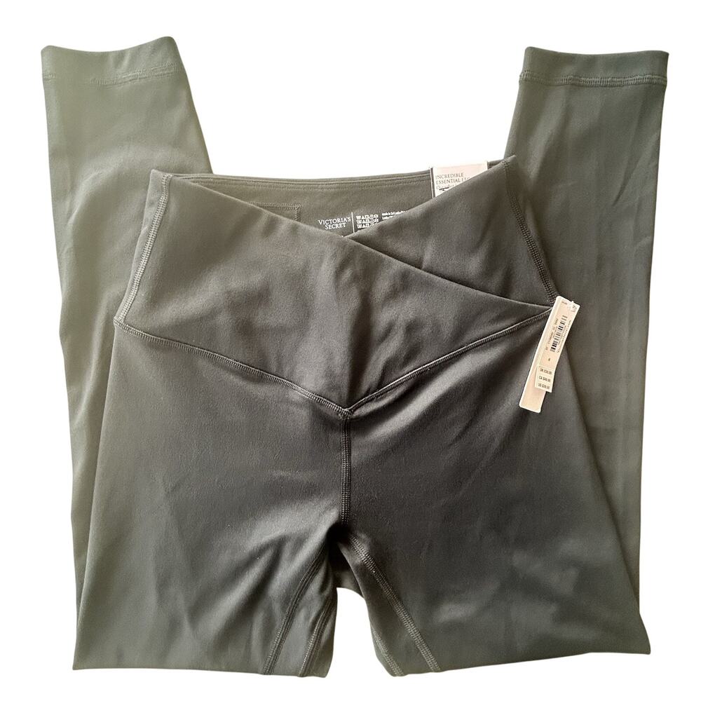 Victoria’s Secret High Rise Incredible Essential Leggings Black Size 6 NWT